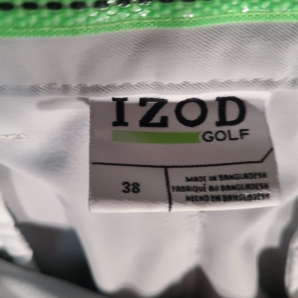 Golf Shorts - Picture 2 of 4